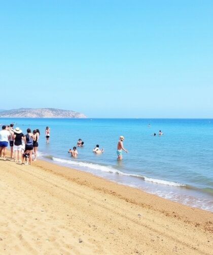 La plage de Canella en Corse : un écrin de sable doré et d'eaux translucides